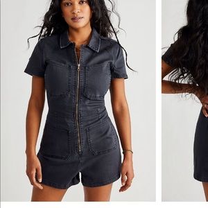 CRVY Lennox Shortsuit